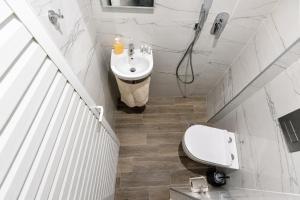 Nikos Villas - Poolside Getaways in Kavos, Corfu