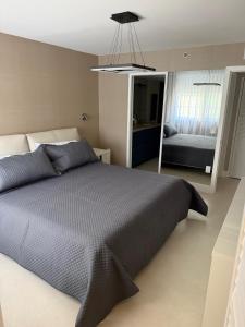 Modern King Suite at The Yacht Club Aventura 5405