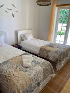 Casa Lesarlo - T3 luxury, garden, pool - Praia DEl Rey