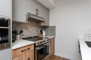 Cozy 2BR Basement Suite Near Rogers Place & NAIT