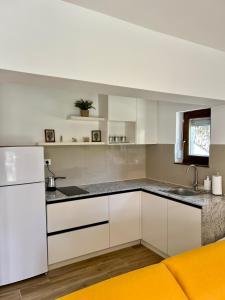 Pama Apartments Lake Ohrid Escape