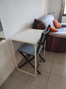 Studio meublé et tout équipé