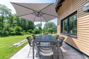 Design-Apartment mit Garten