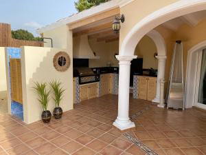 Villa Flor - Lovely 6 persons villa in Javea, close to amenities