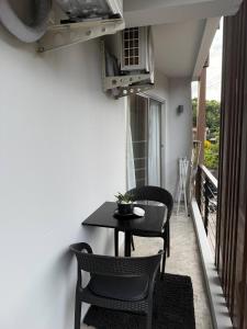 Stylish Loft Apartment Near Fishermans Village