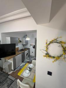 Cute Ikea house with a garden close to the beach fast internet
