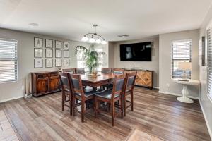 Spacious Backyard! Family Haven in San Tan Valley