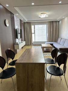 Newly built Modern 2 BR apartment