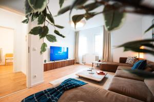 Premium 4BR Apartment, Stunning Views Overlooking the Central Station