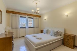 #366 Cozy 1BR Retreat Private Balcony