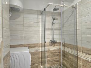 Beachfront- Sea View Holiday Home 105
