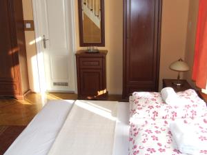 Double or Twin Room room in Péterfia Panzió