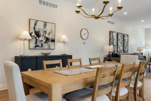 New Build Near Notre Dame 5BR 45BA