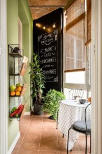 Spacest - Carrer dEnric Granados C