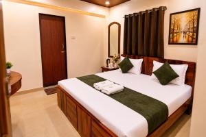 Hotel New Mamta by SSH 350 Metres from Nakki Lake