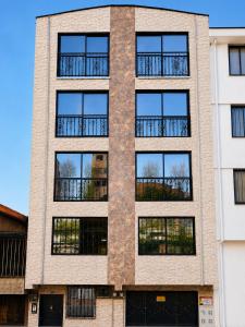 Aparta Suites Torre de Prado 401 Apartamento para 6 Personas