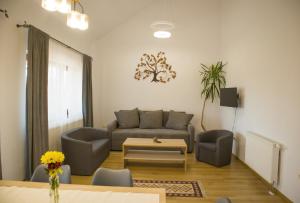 4 Fa Apartmanok