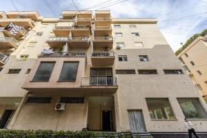Sunset Apartment 1BR Escape by PikHost