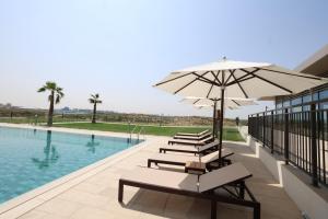 Classy 2BR Yas Golf Collection near Yas Mall