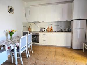 Family apartments - Plazh, hot Adriatik