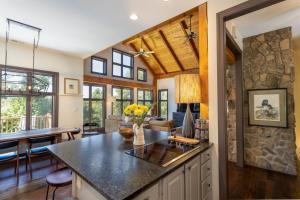 Evergreen Cottage
