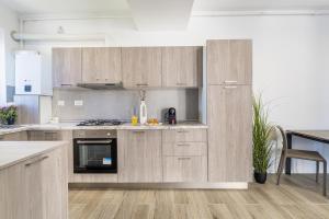 Downtown Apartment w Jacuzzi&Terrace Parkview v3