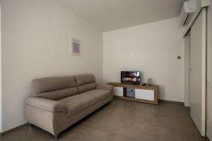 Garden Lounge