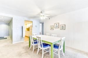 81 Beach Hill 411