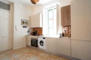 Casa Verde - Stylish Two bedroom apartment in the heart of Trastevere
