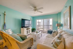 Sun, Sand, Poolside Vibes! Daytona Shores Retreat