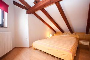 Apartment Lakefront in Punat-Insel Krk 58045