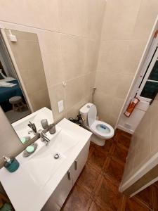 DMCais PDL Guesthouse