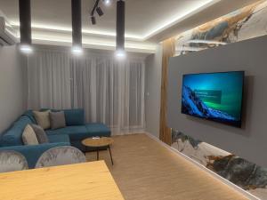 RICH 2 Apartment