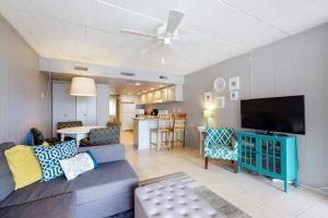 Grandview 203
