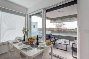 Apartment Sang Near The Beach - Happy Rentals