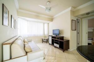 Apto c 2Q 100m da praia central - BC - EDG402