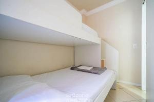 Apto c 2Q 100m da praia central - BC - EDG402