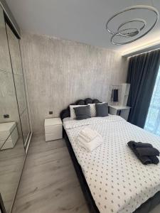 RICH 6 Apartment
