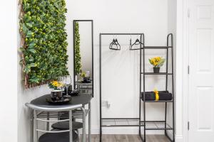 F5 Modern Studio Flat - Prime TV - Parking - Wi-Fi