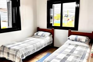 *Casa 4 quartos no centro de Torres 3 min da praia