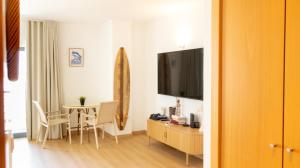 The Surf - Rocha Tower