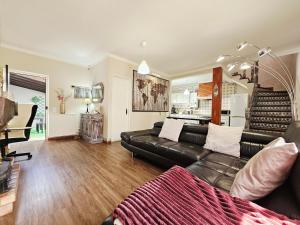 Baleal Classic Waves Guest House
