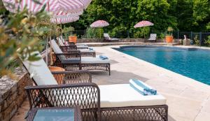 Luxury Gites de Chateau Mirabel - Petite Mirabel - Saltwater Swimming Pool, AC
