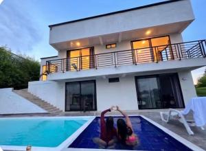 Finca cerca a Panaca - Birdhouse85