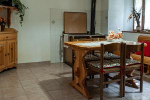 Wooden Stories - Netflix Wi-Fi Pet Friendly