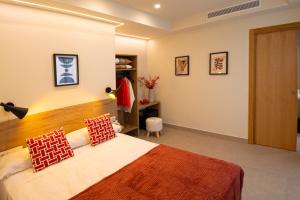 Luz House Marbella Hostal