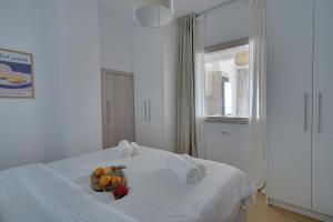 Seafront Serenity Luxurious apartment