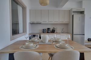 Seaview Serenity Luxurious apartment