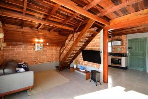 Casa Exclusiva com Piscina e Vista Mar - PLH009
