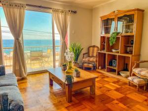 Amplio Departamento frente al mar